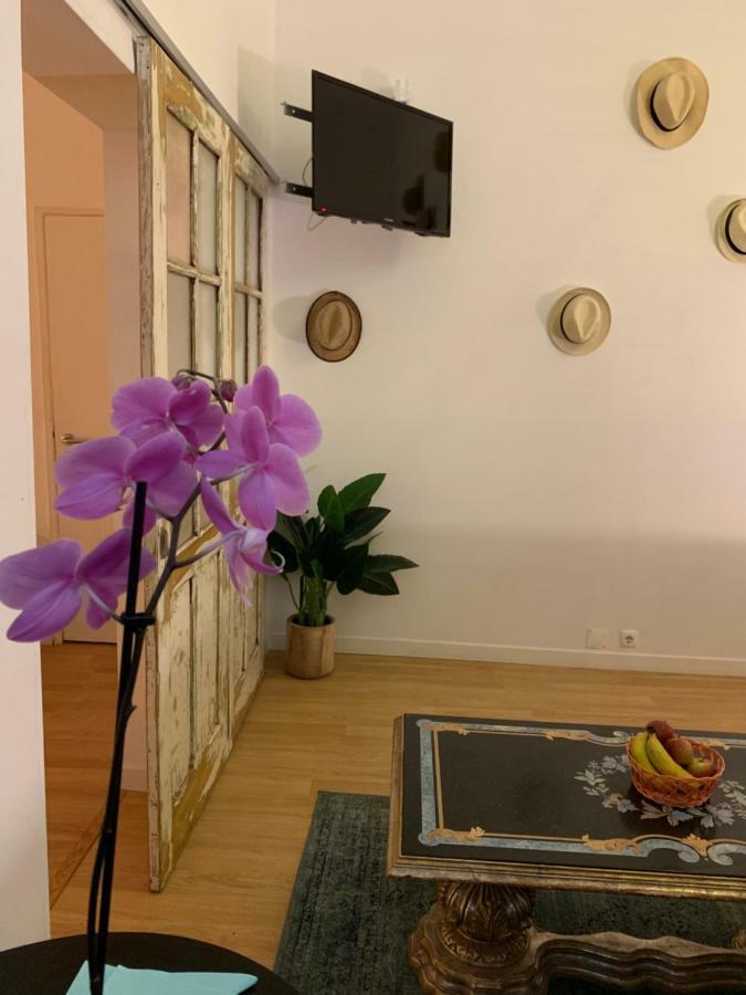 Gasthof Old Town Lx Suites